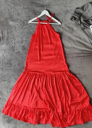 Червона довга сукня розмір м-l