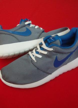 Кроссовки nike  оригинал 38 размер