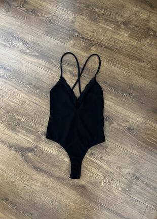 Стильный сексуальный боди боди с открытой спиной missguided размер xxs- xs  с  кружевом  купальник