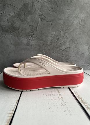 Босоножки, шлепанцы, шлепки crocs platform