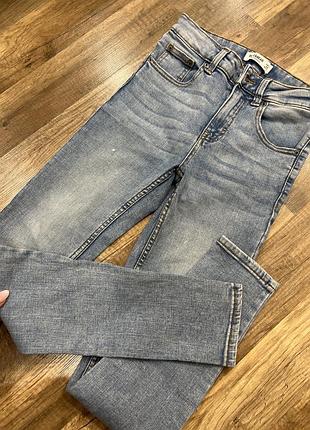 Джинси pull &bear