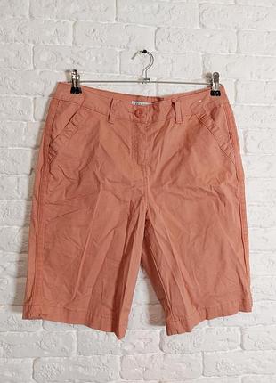 Фирменные стрейчевые шорты