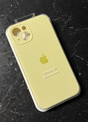 Чохол на iphone 13