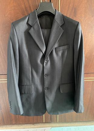 Классический костюм мужской