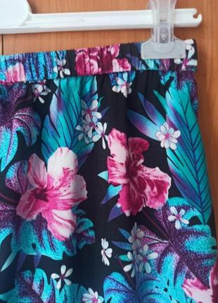 Вискозная юбка с цветочным принтом2 фото