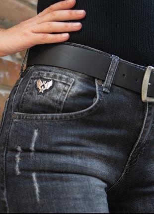 Женские джинсы прямого кроя8 фото