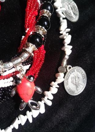 Ожерелье для вышиванки из кораллов, черного агату, хрусталя, шунгита2 фото