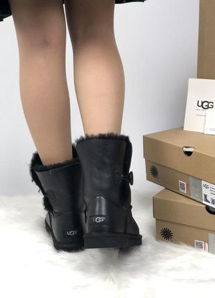 Шикарные женские кожаные зимние угги/ сапоги "ugg bailey button black " с мехом 😍6 фото