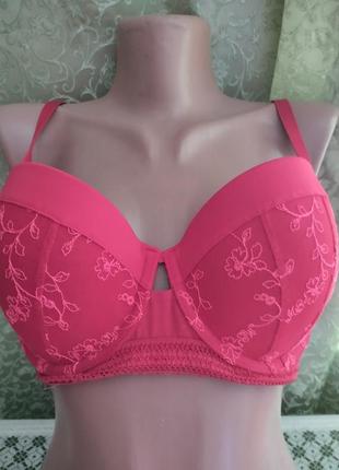 Бюстгальтер