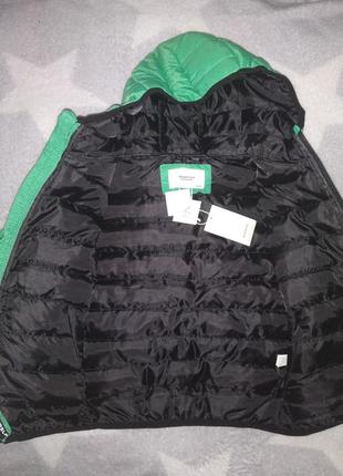 Зеленая демисезонная куртка5 фото