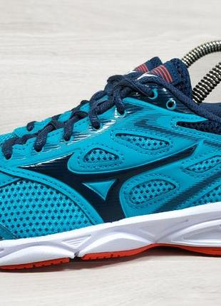 Жіночі спортивні кросівки mizuno оригінал, розмір 36.59 фото