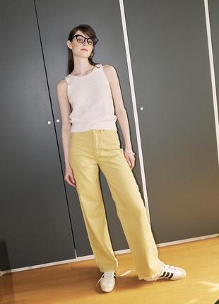 Джинсы брюки горчичного желтого цвета корейского бренда типа zara y2k