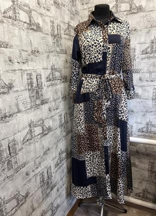 Синее с коричневым принт леопард платье халат в пол с карманами по бокам