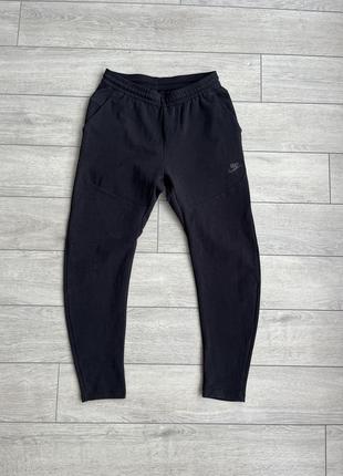 Спортивные штаны nike tech fleece trousers спортивні брюки оригинал