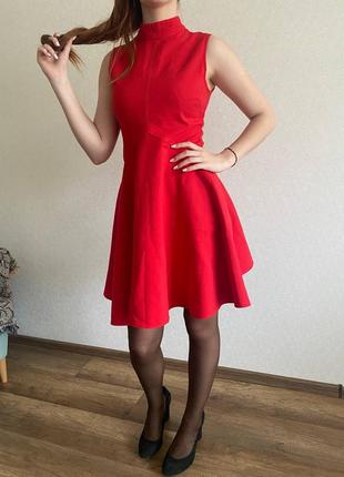 Красное платье5 фото
