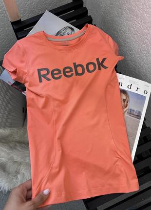 Оригинальная спортивная футболка reebok🔥