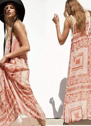 Длинное свободное платье с бахромой zara