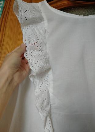 Белая хлопковая блуза с красивым кружевом.3 фото