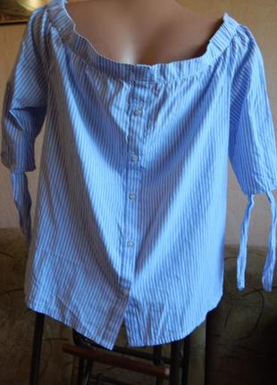 Блуза зі спущеними плечама3 фото