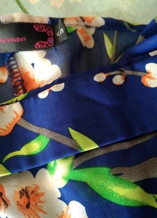 Р 10 / 44-46 стильная изящная синяя в цветах накидка кардиган пляжная туника4 фото