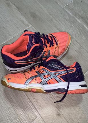 Кроссовки asics  оригинал2 фото