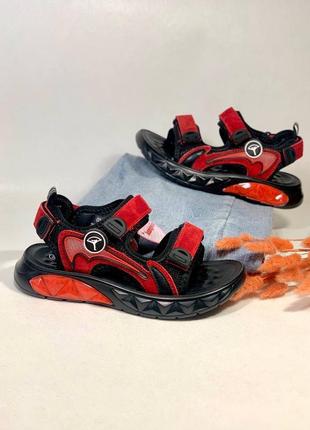 Босоніжки для хлопчика в спортивному стилі - сандалі підліткові