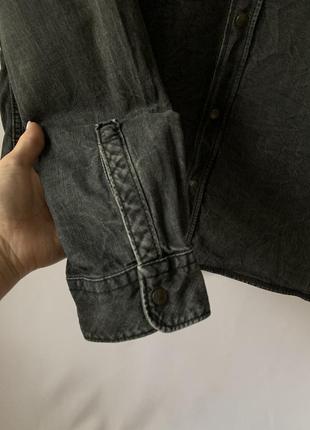 Стильная мужская удлиненная джинсовая рубашка tom tailor3 фото