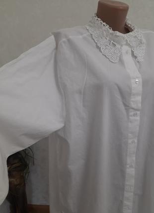 Удлиненная рубашка с компером из кружева объемный воротник большой размер7 фото