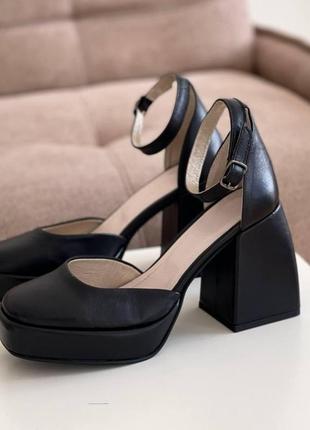 Чорні туфлі барбі з натуральної шкіри на високому стійкому каблучку