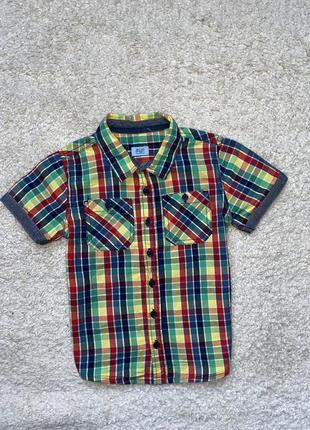 Рубашка в отличном состоянии на 4-5 лет) f&amp;f