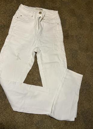 Білі джинси skinny