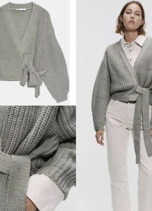 Об’ємний светр zara