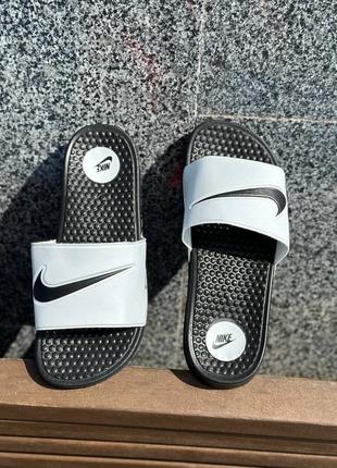 Чоловічі тапки nike