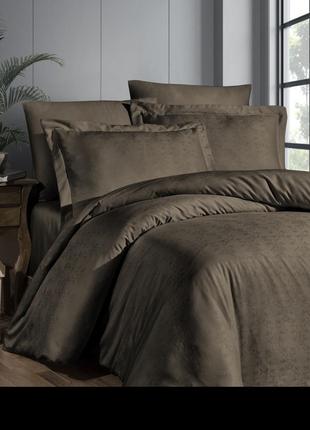 Комплект постельного белья first сhoice jacquard satin dark series amore brown хлопок  220*200 см коричневый