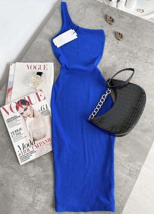 Синее платье миди в рубчик асимметричного кроя zara облегающее платье на одно плече зара