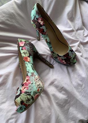 Туфли / туфлі