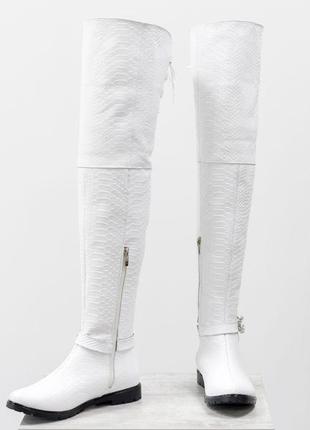 Кожаные  белые  стильные ботфорты ,сзади на шнуровке осень-зима6 фото