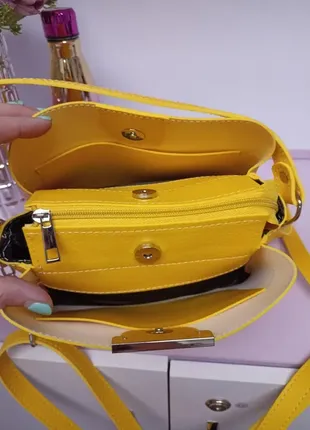 Желтая - стильная сумочка на три отделения - lady bags, два ремня в комплекте3 фото