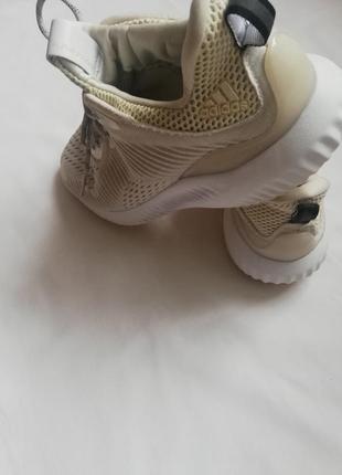 Кроссовки adidas челрвичи 3