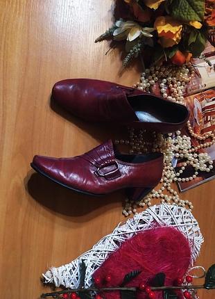 Дуже класні зручні класичні жіночі туфлі красние туфельки бордові шкіряні gabor 39 кожа шкіра каблук
