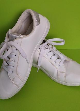 Кросівки снікерси білі, 411 фото
