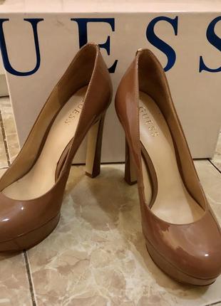 Женские туфли guess3 фото