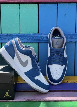 Кросівки nike air jordan 1 low true blue cement grey джордани оригінал