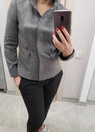 Шерстяной пиджак р-р л