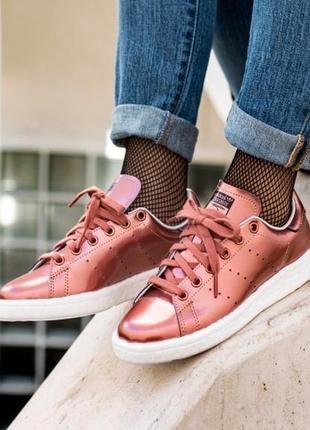 Кроссовки     adidas