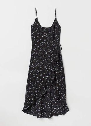 Платье h&m чёрное с цветочным принтом