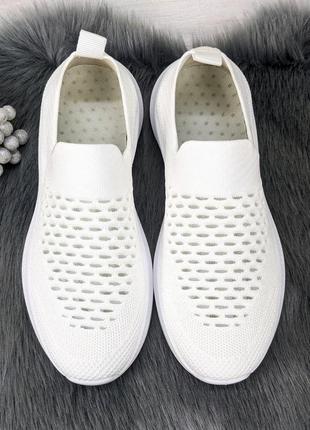 Кросівки жіночі текстильні білі весняно-літні dago 41472 фото