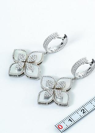 Срібні сережки зі вставками білого перламутра 02-00014-9010