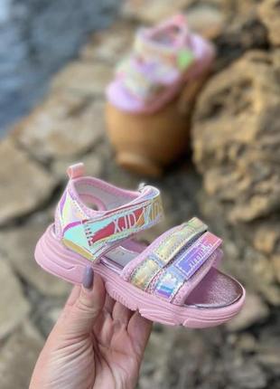 Босоножки детские 2