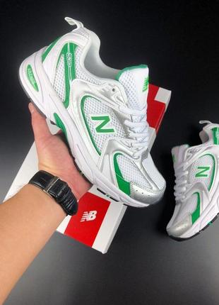 Женские кроссовки new balance